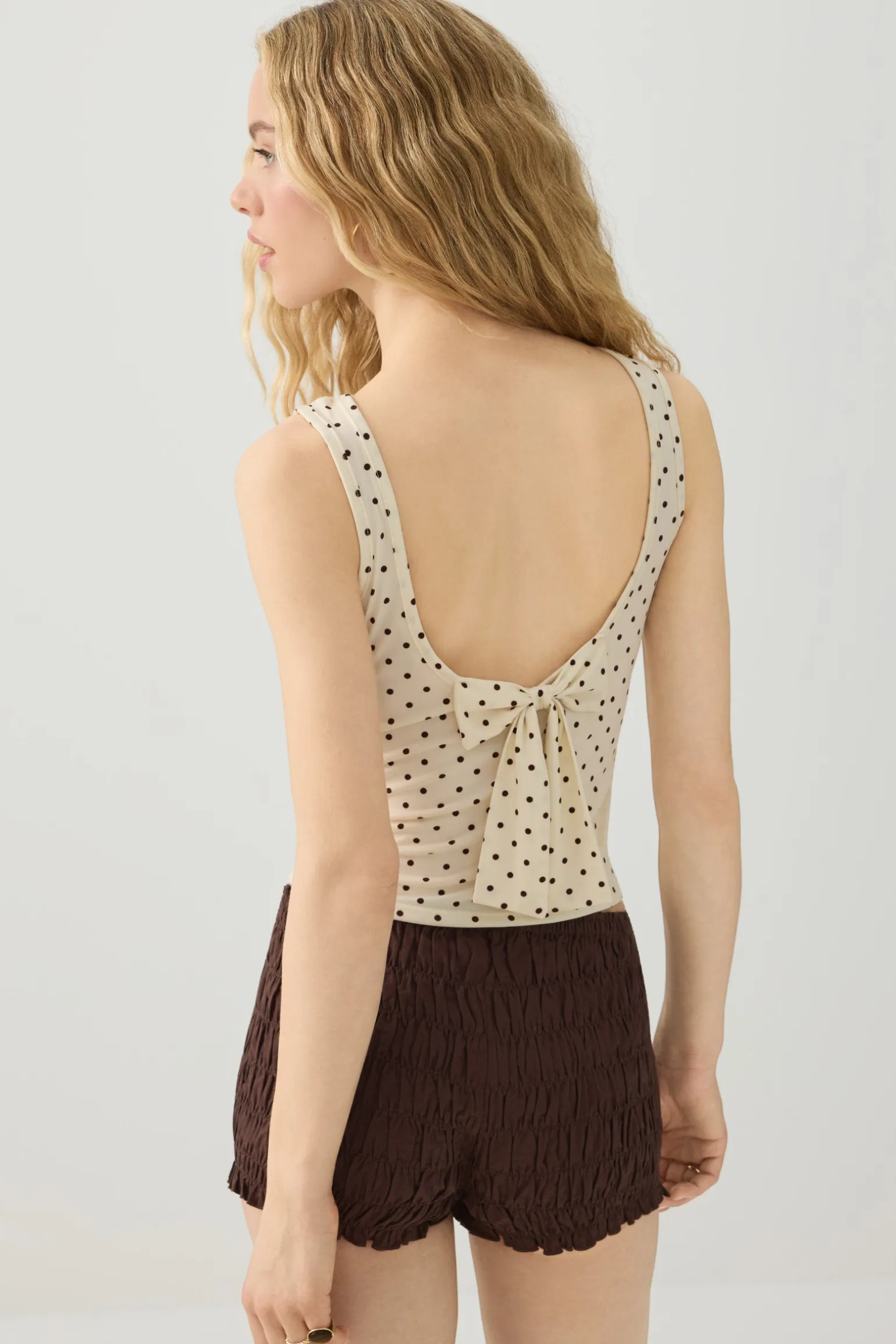 Back Bow Sleeveless Top