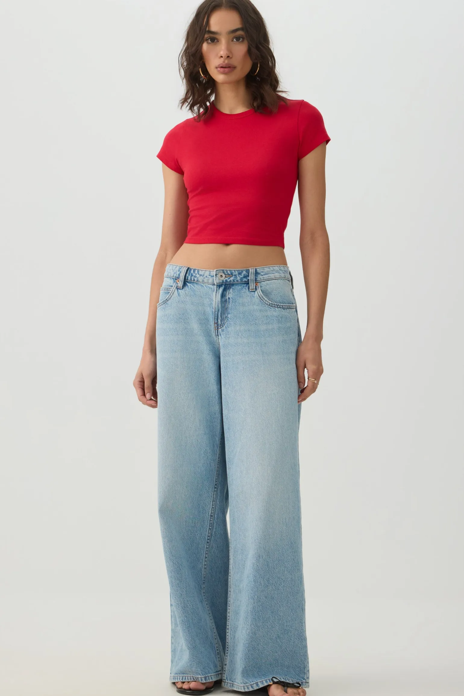 Basic Cropped Crew Neck T Shirt