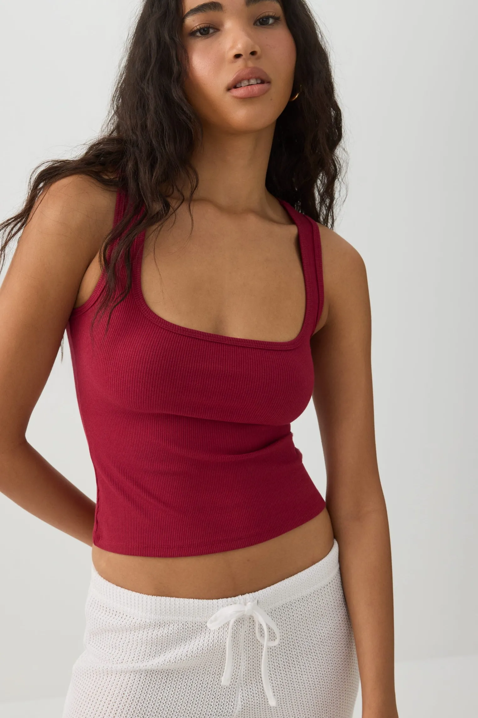 Basic Cropped Ribbed Tank Top