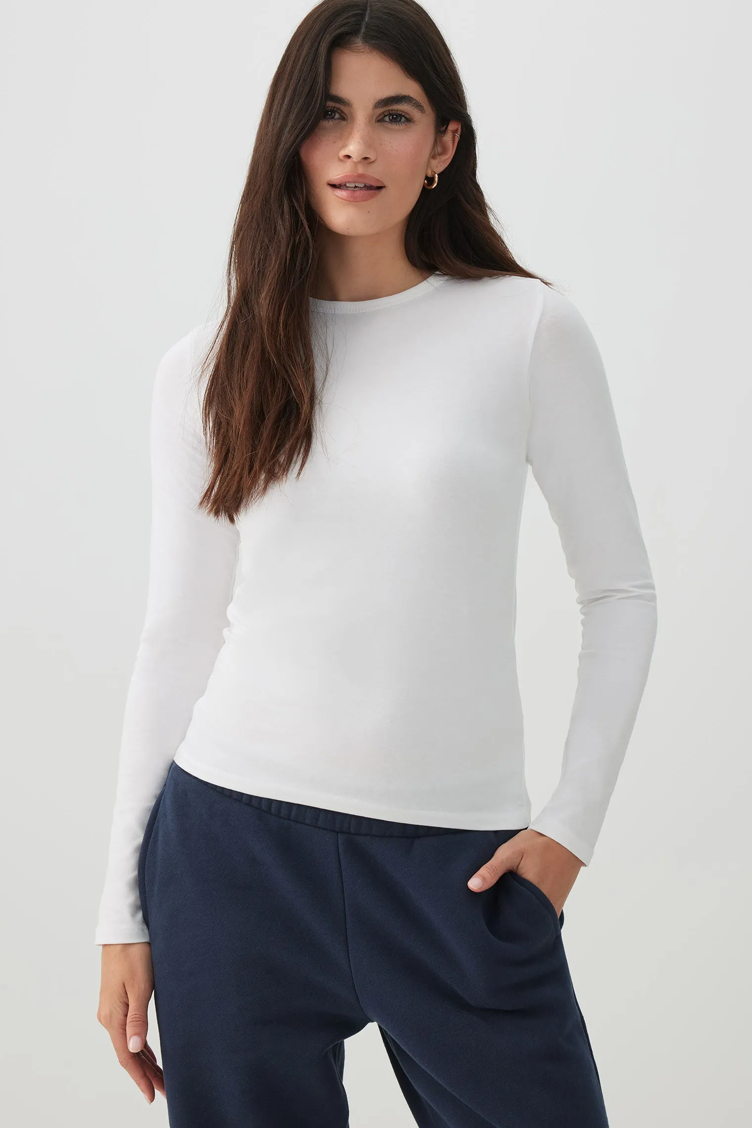 Basic Fitted Long Sleeve T-Shirt