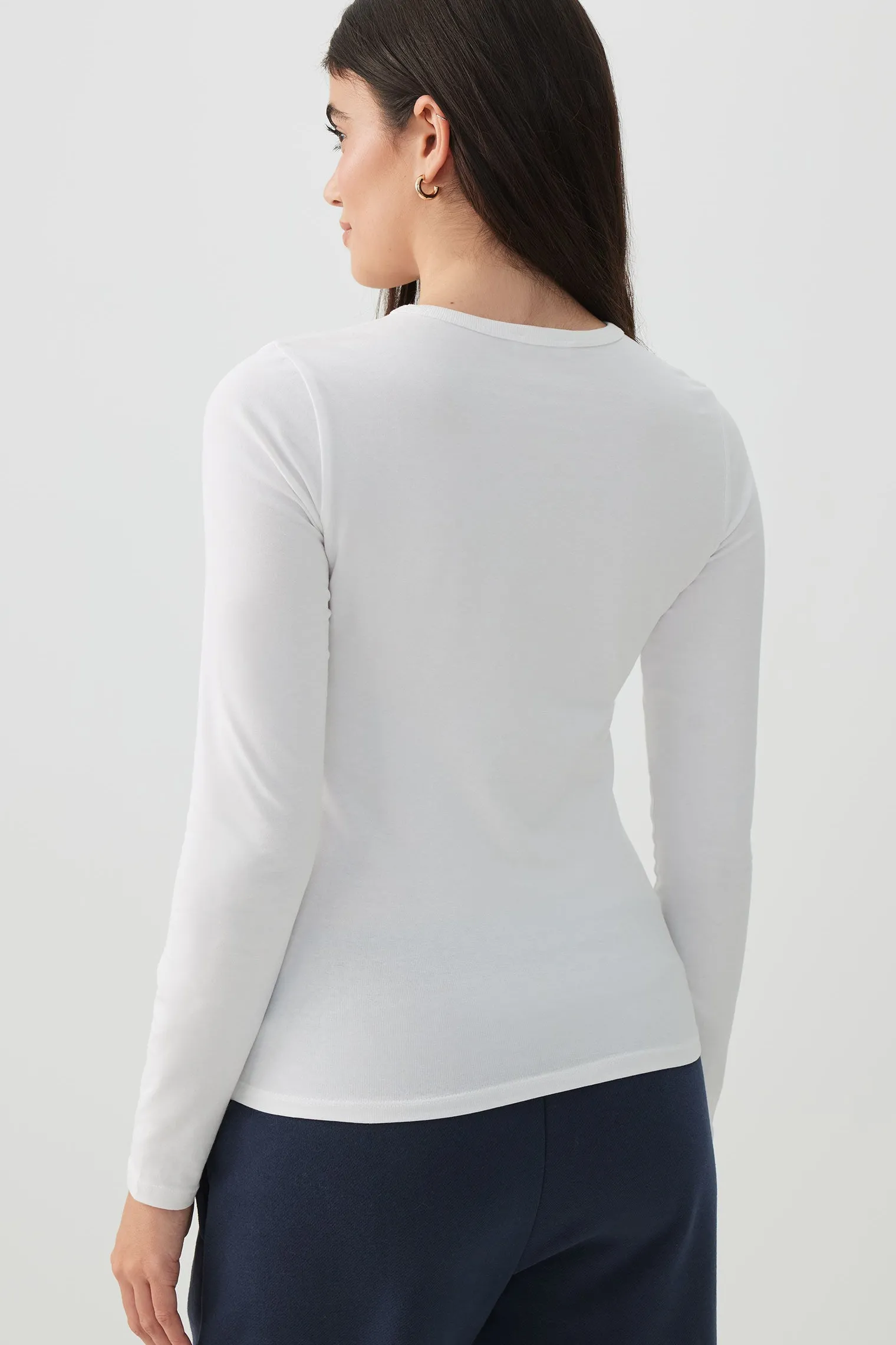 Basic Fitted Long Sleeve T-Shirt