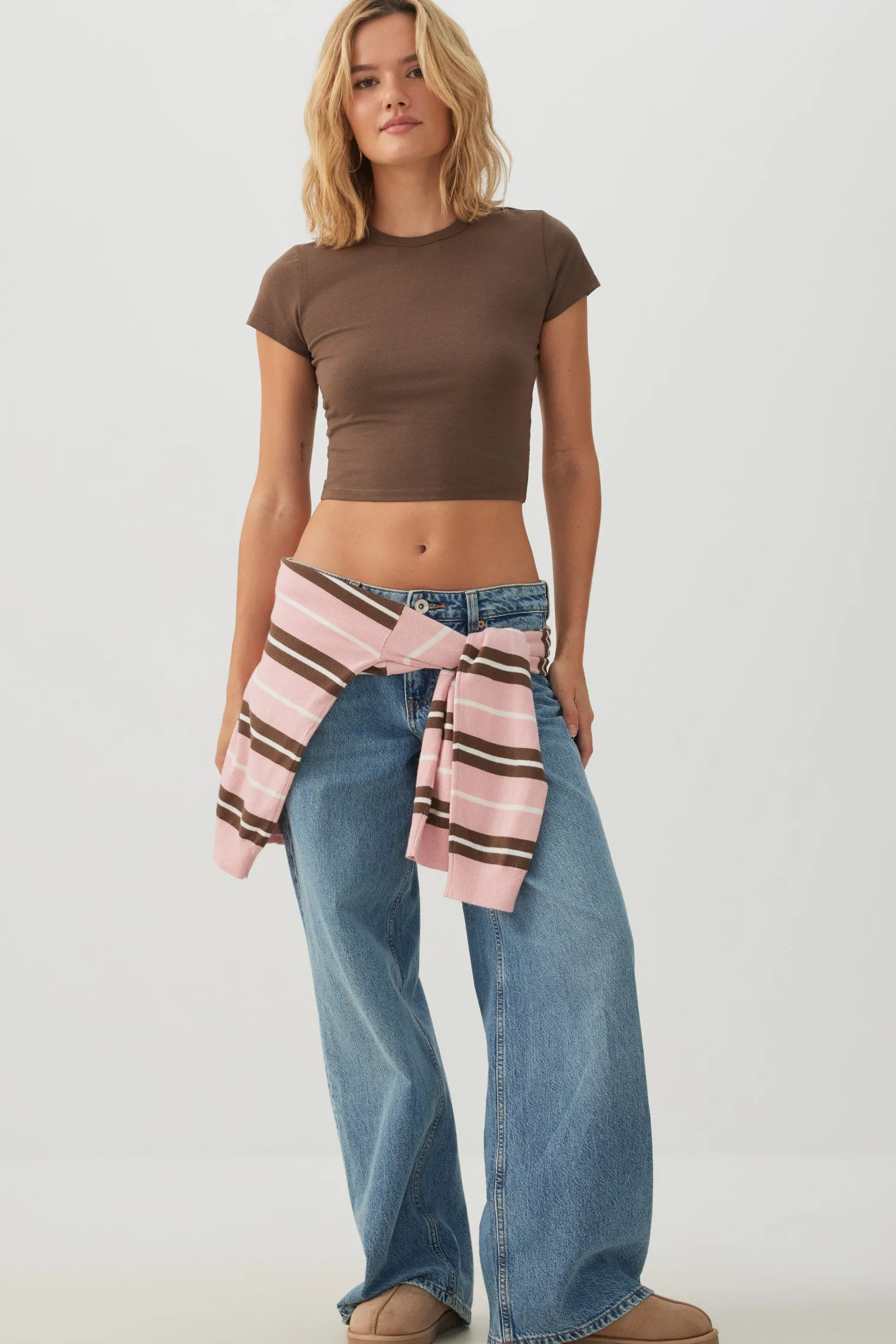 Basicore™ Crop Cap Sleeve T-Shirt