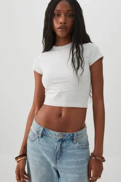 Basicore™ Fitted Crop T-Shirt