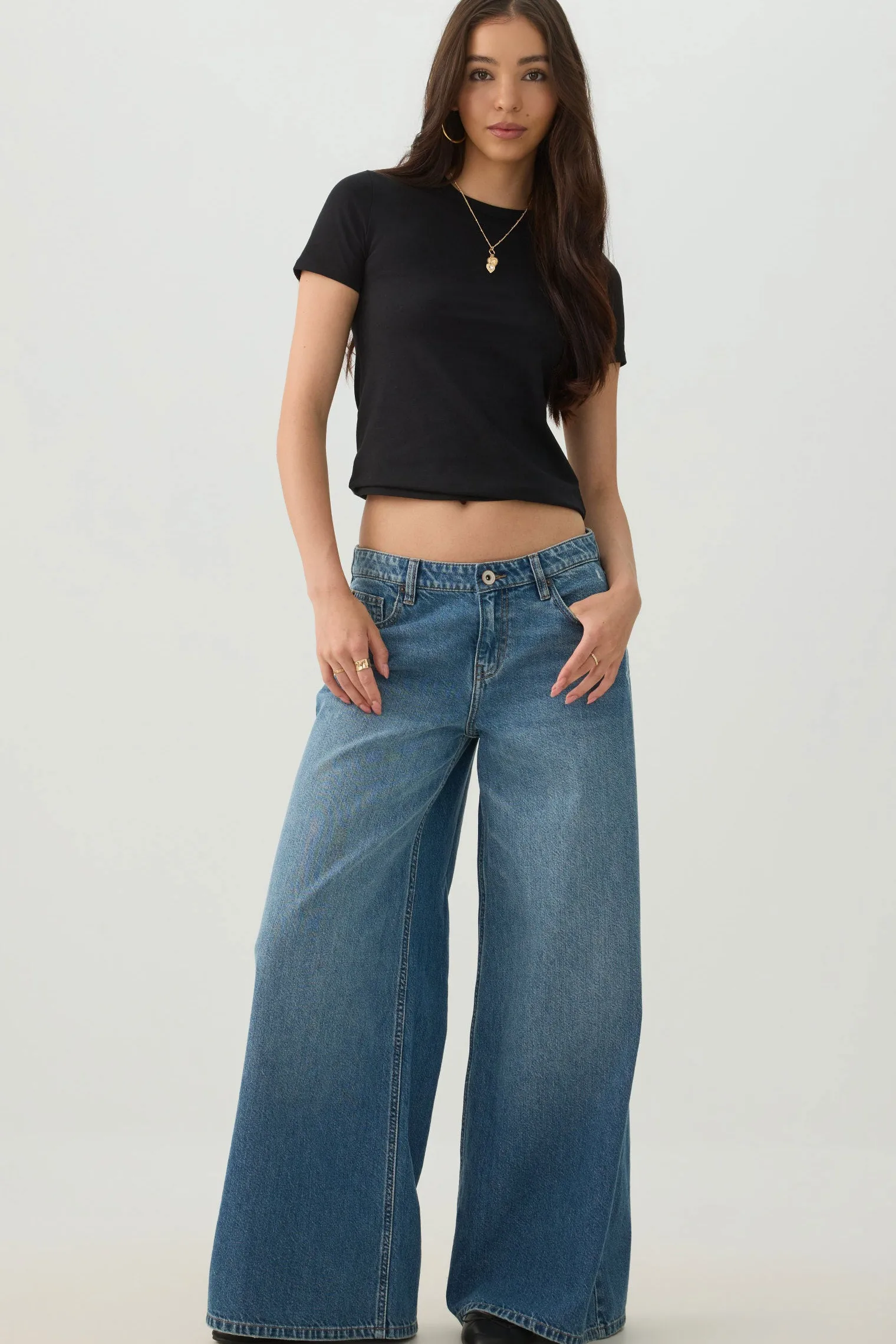 Basicore™ Fitted T-Shirt
