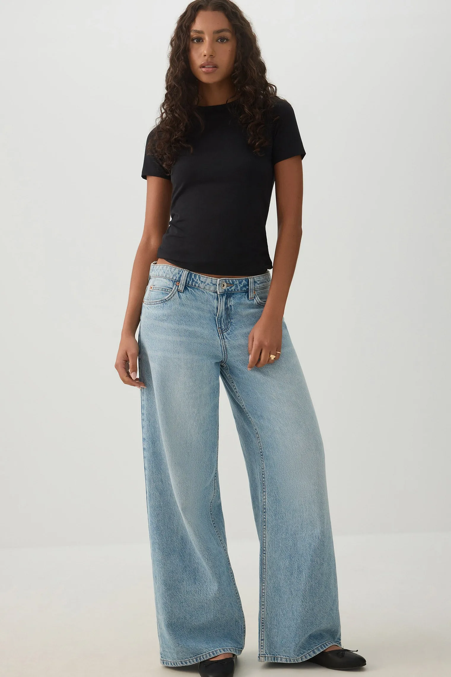 Basicore™ Fitted T-Shirt