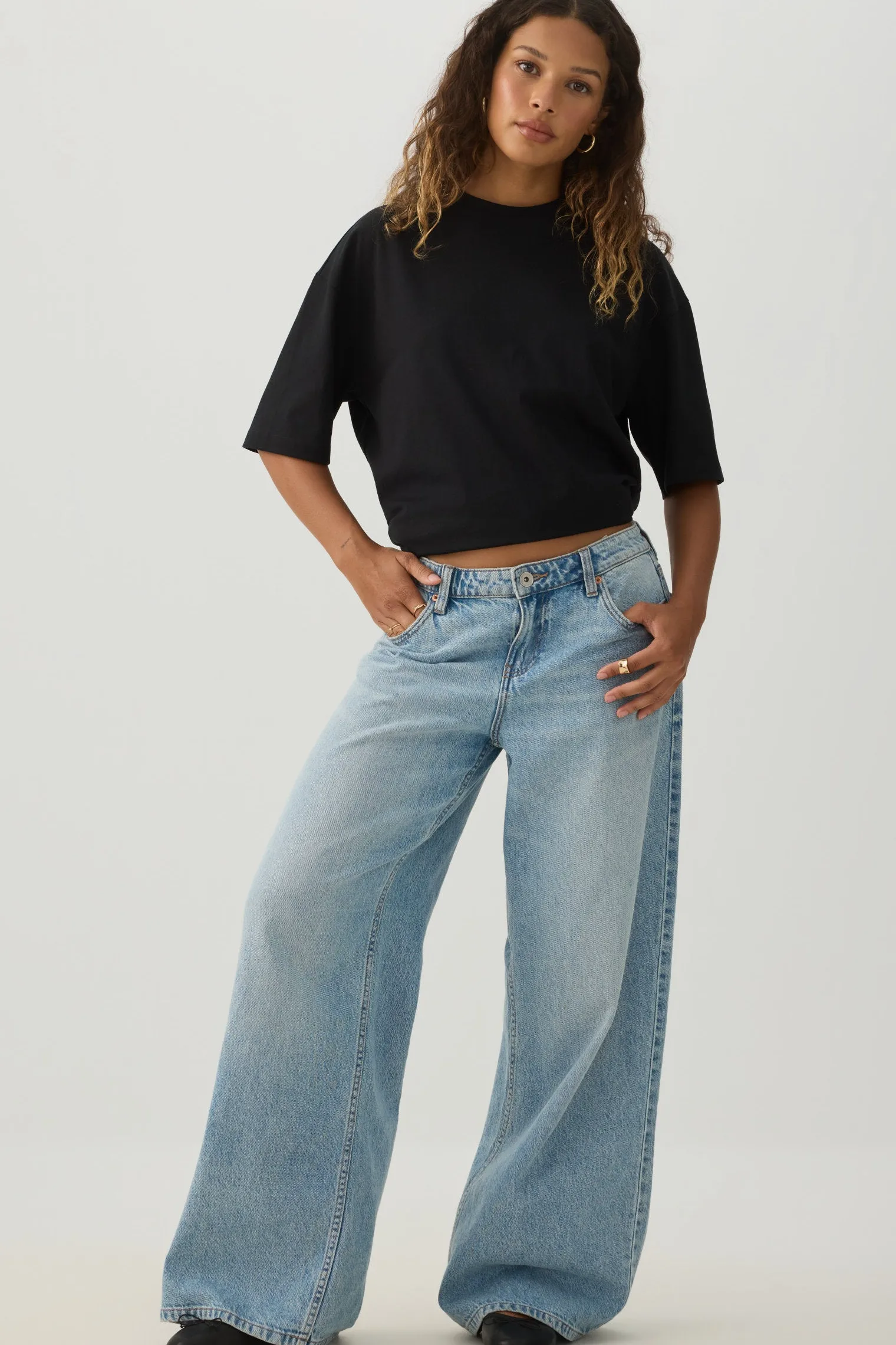 Basicore™ Oversized T-Shirt
