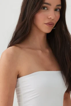 Basic Ultra Cropped Tube Top