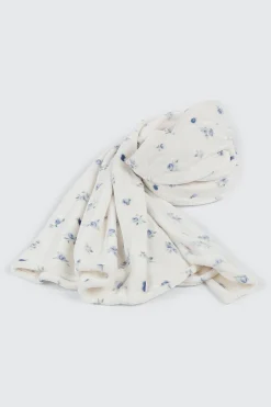 Blueberry Floral Throw Blanket