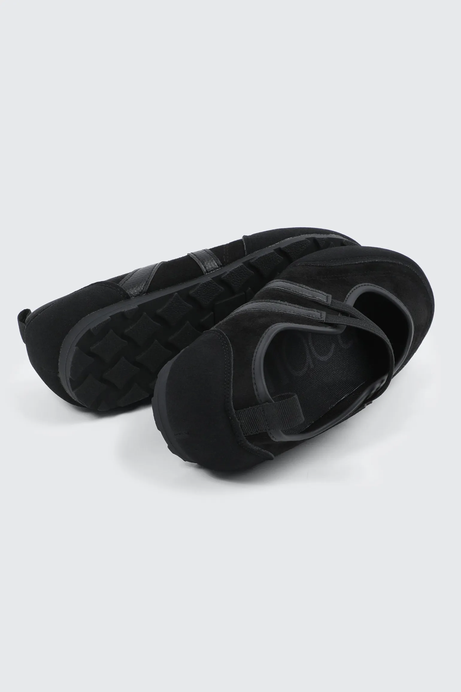 camactive™ Ballet Sneakers