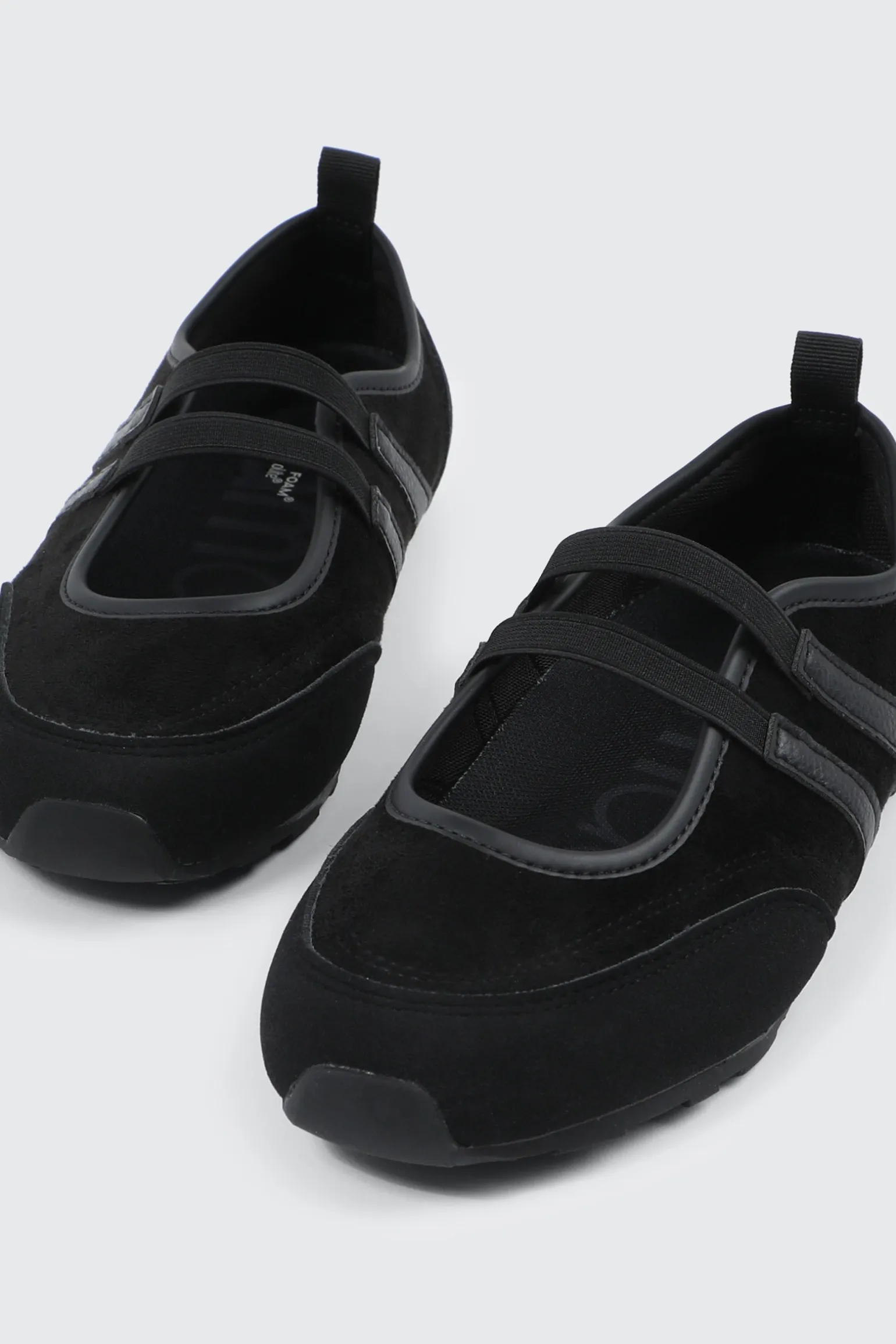 camactive™ Ballet Sneakers