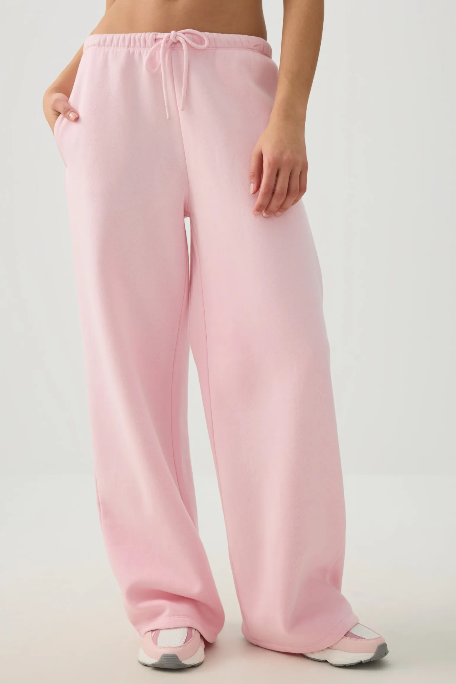 camactive™ Straight Leg Sweatpants