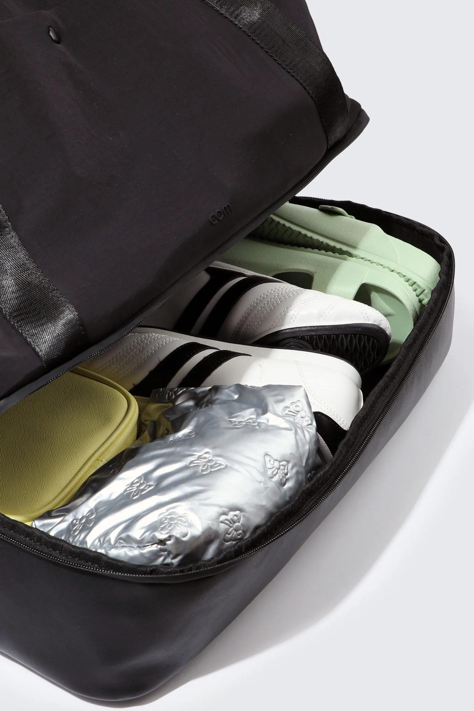camactive™ Travel Bag