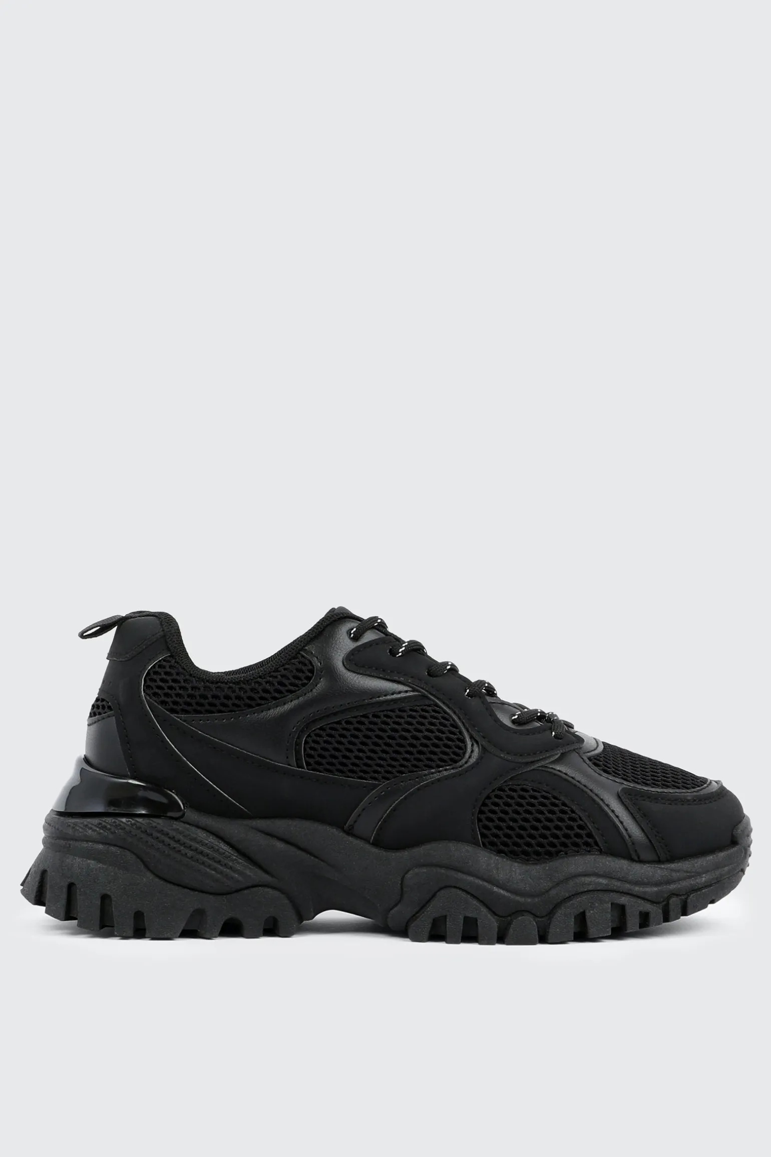 Chunky Jogger Sneakers