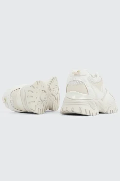 Chunky Jogger Sneakers