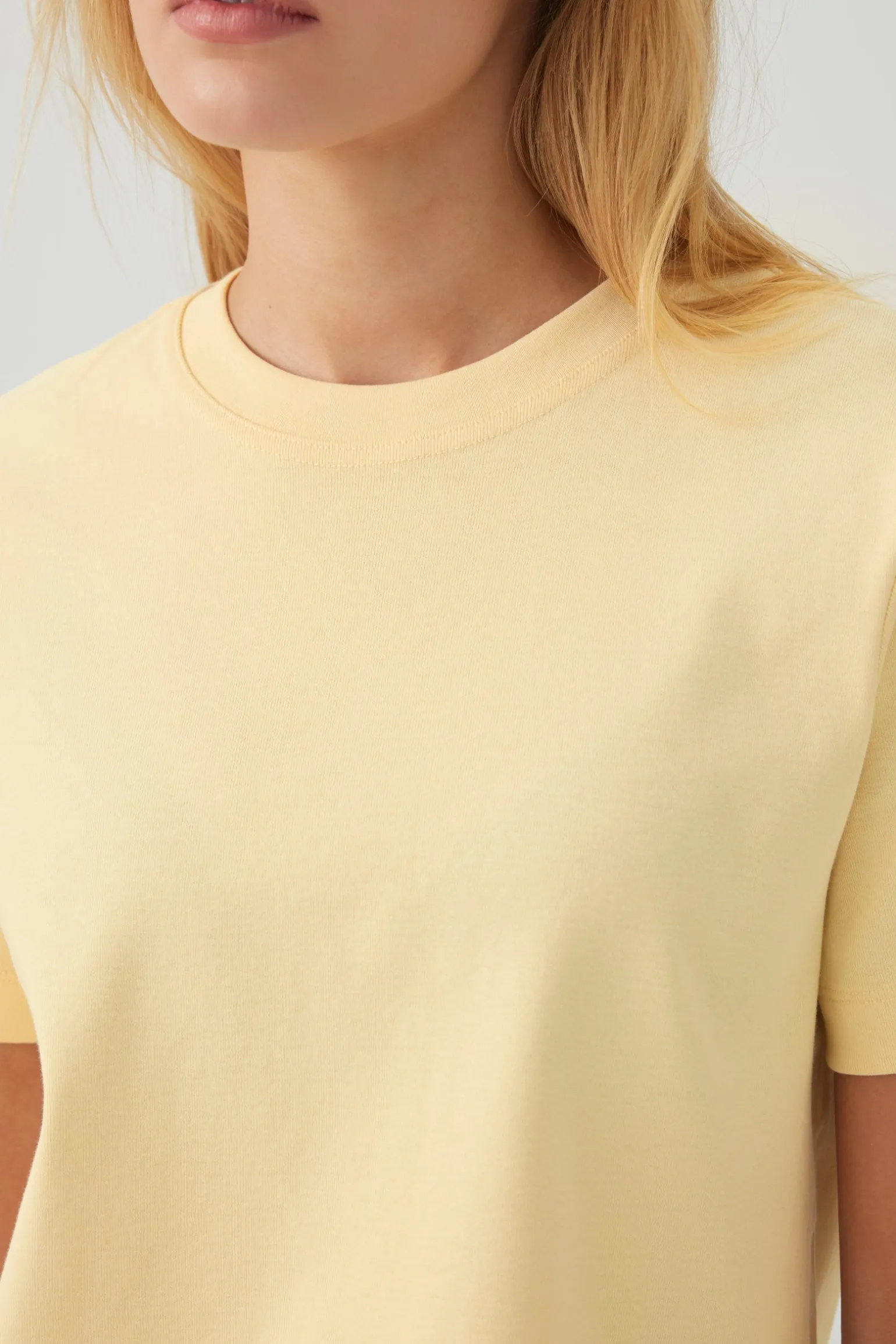 Cropped Boxy Crew Neck T-Shirt