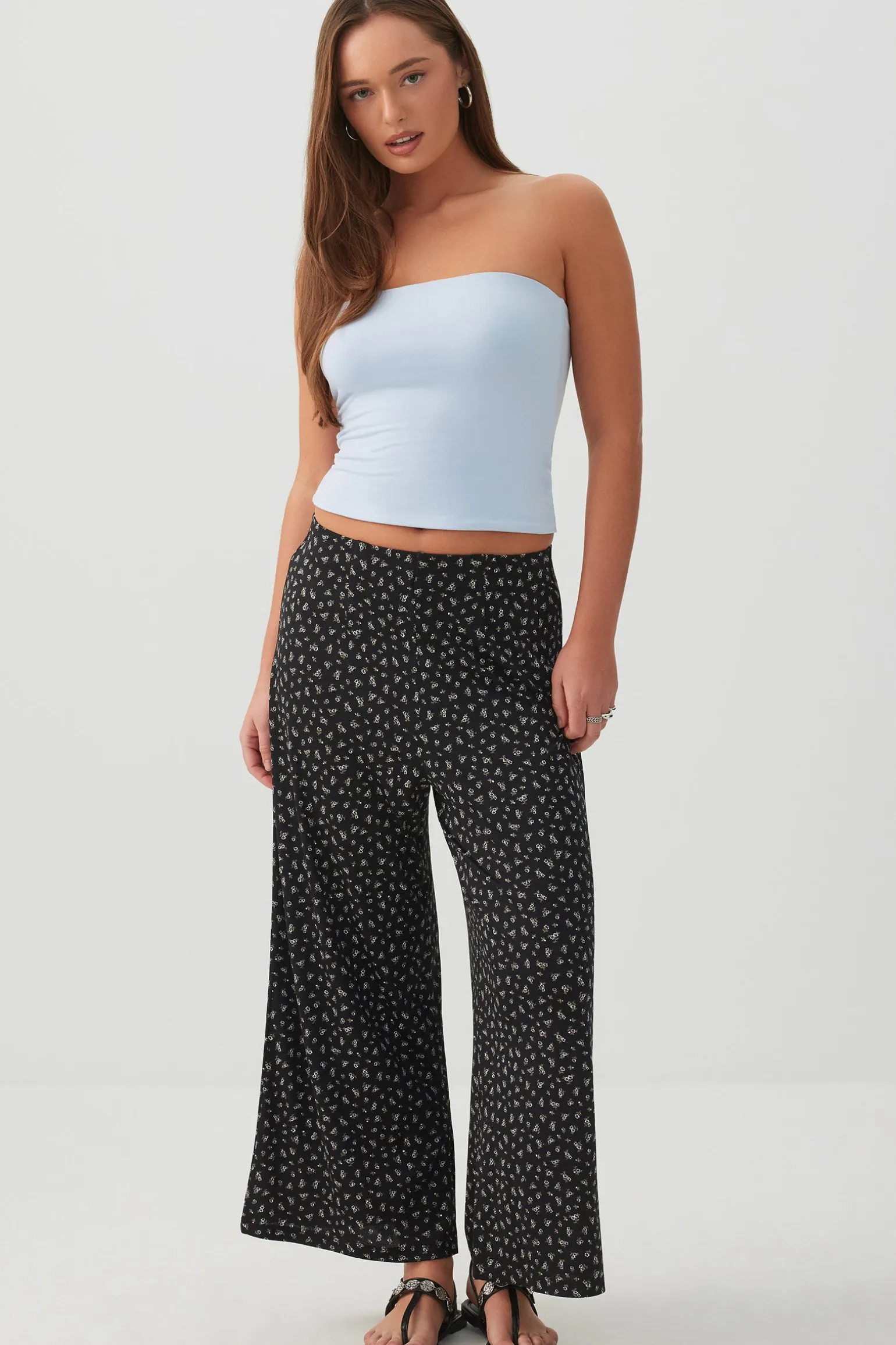 Culottes with Side Slits