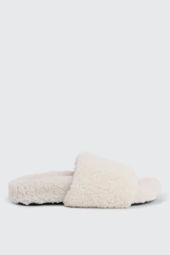 Curly Faux Fur Slippers