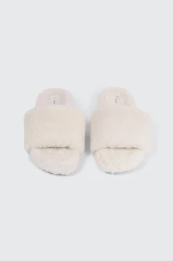 Curly Faux Fur Slippers