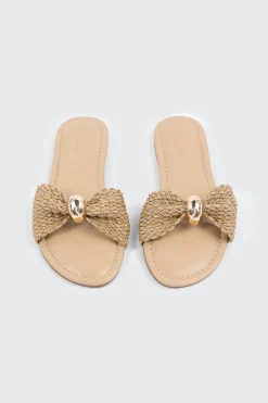 Flat Sandals with Gold Ornament