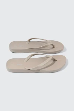 Flip-Flops with Thin Straps