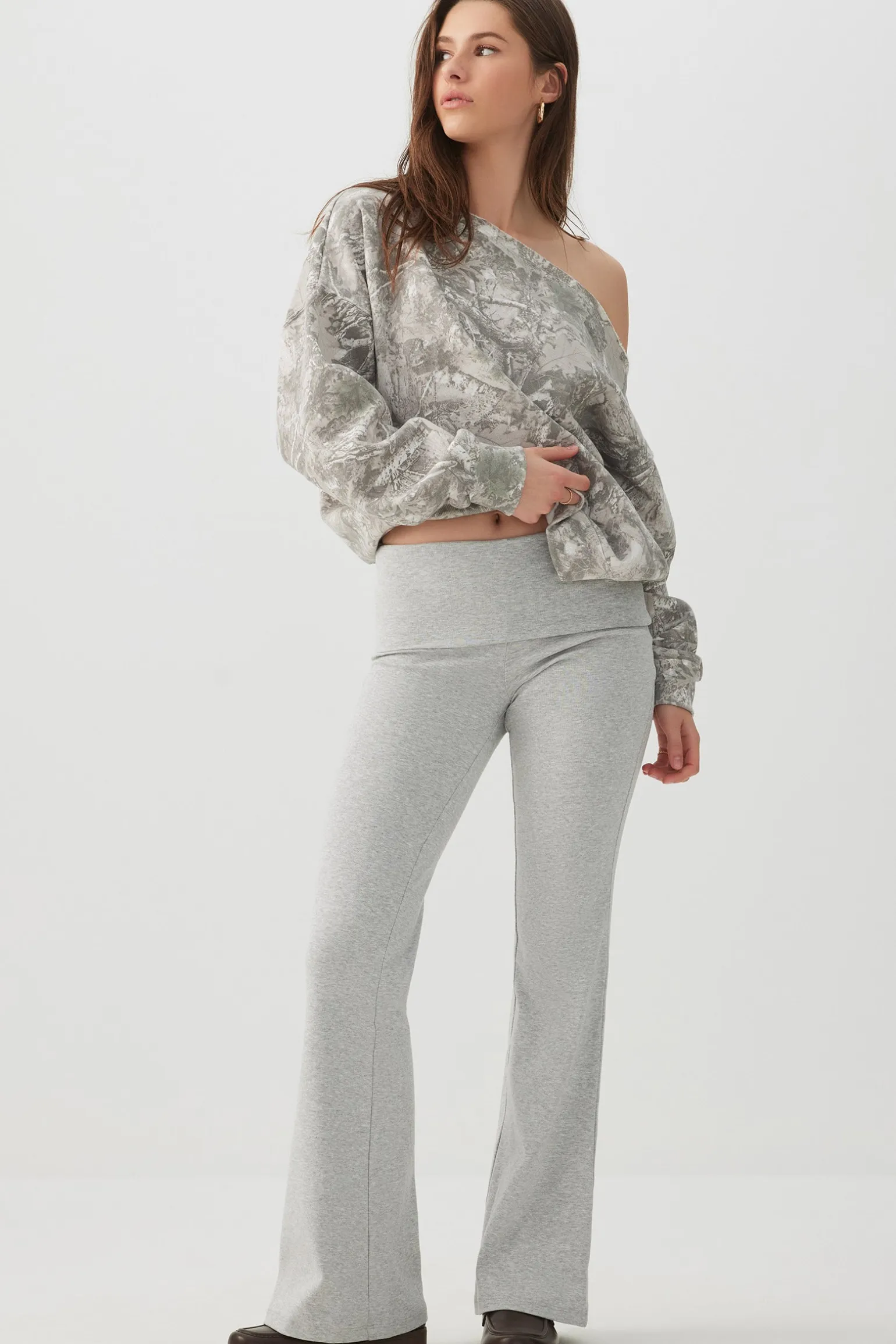 Foldover Flare Leg Leggings