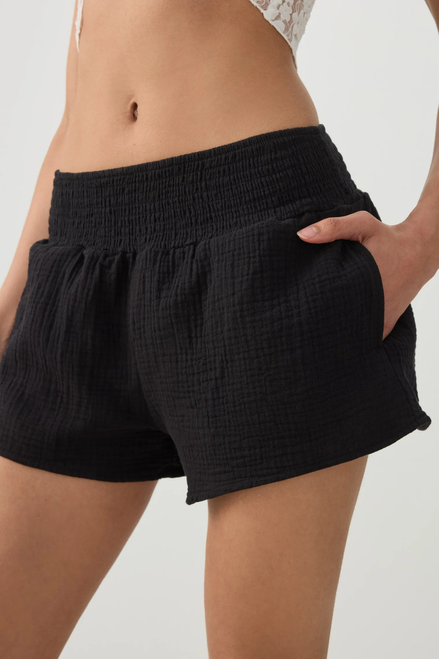 High Rise Flutter Short