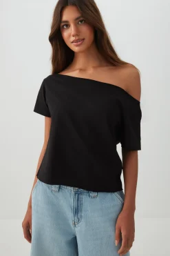 Jersey Off-Shoulder T-Shirt