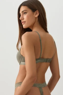 Lace Trim Seamless String Panty