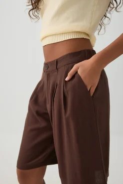 Linen Blend Mid Rise Bermuda Shorts