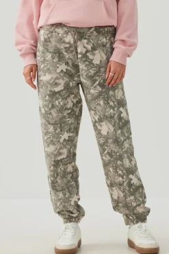 MADESOFT™ Fleece Foliage Classic Sweatpants