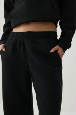 MADESOFT™ Fleece Straight Leg Sweatpants