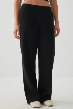 MADESOFT™ Fleece Straight Leg Sweatpants