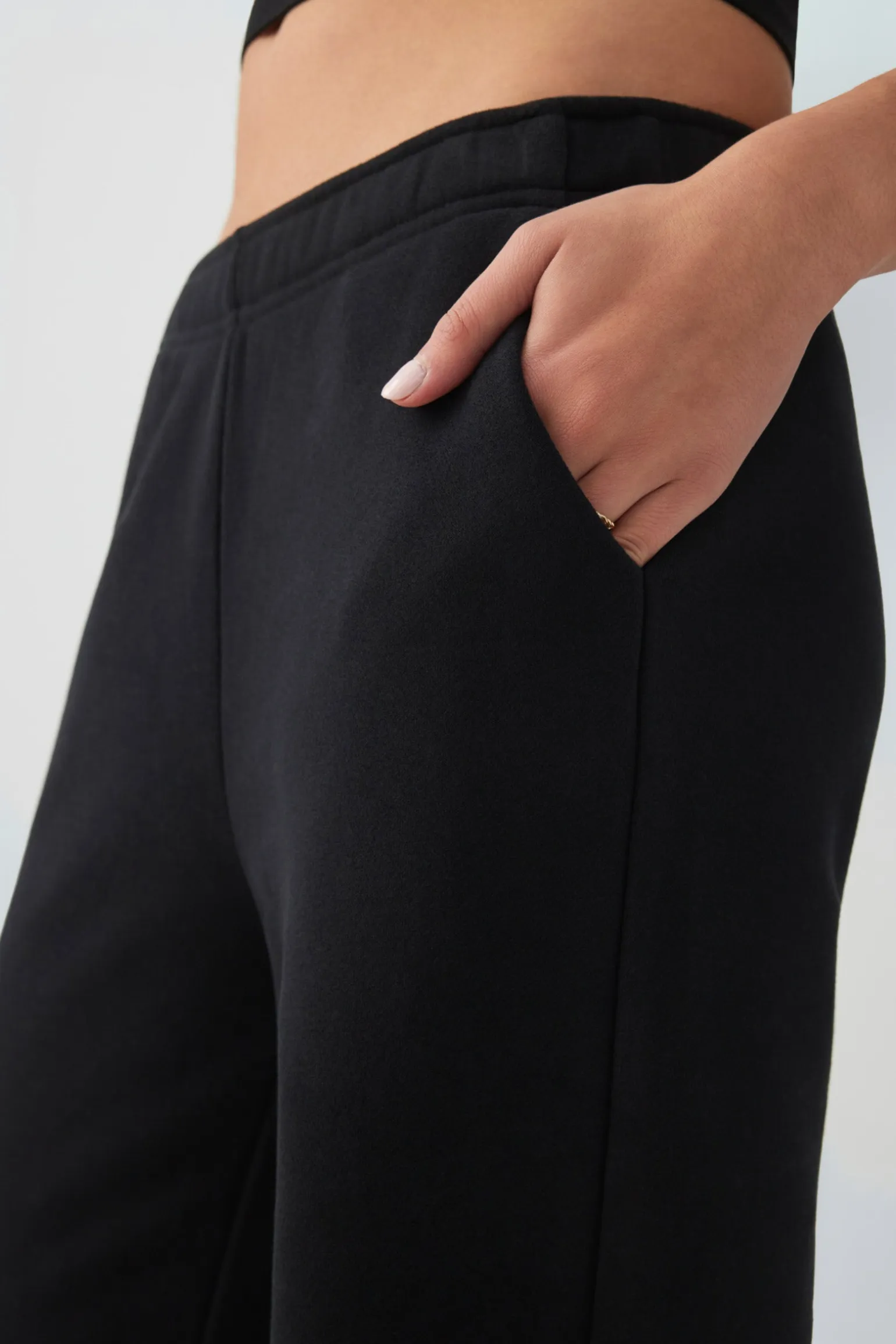 MADESOFT™ Fleece Straight Leg Sweatpants