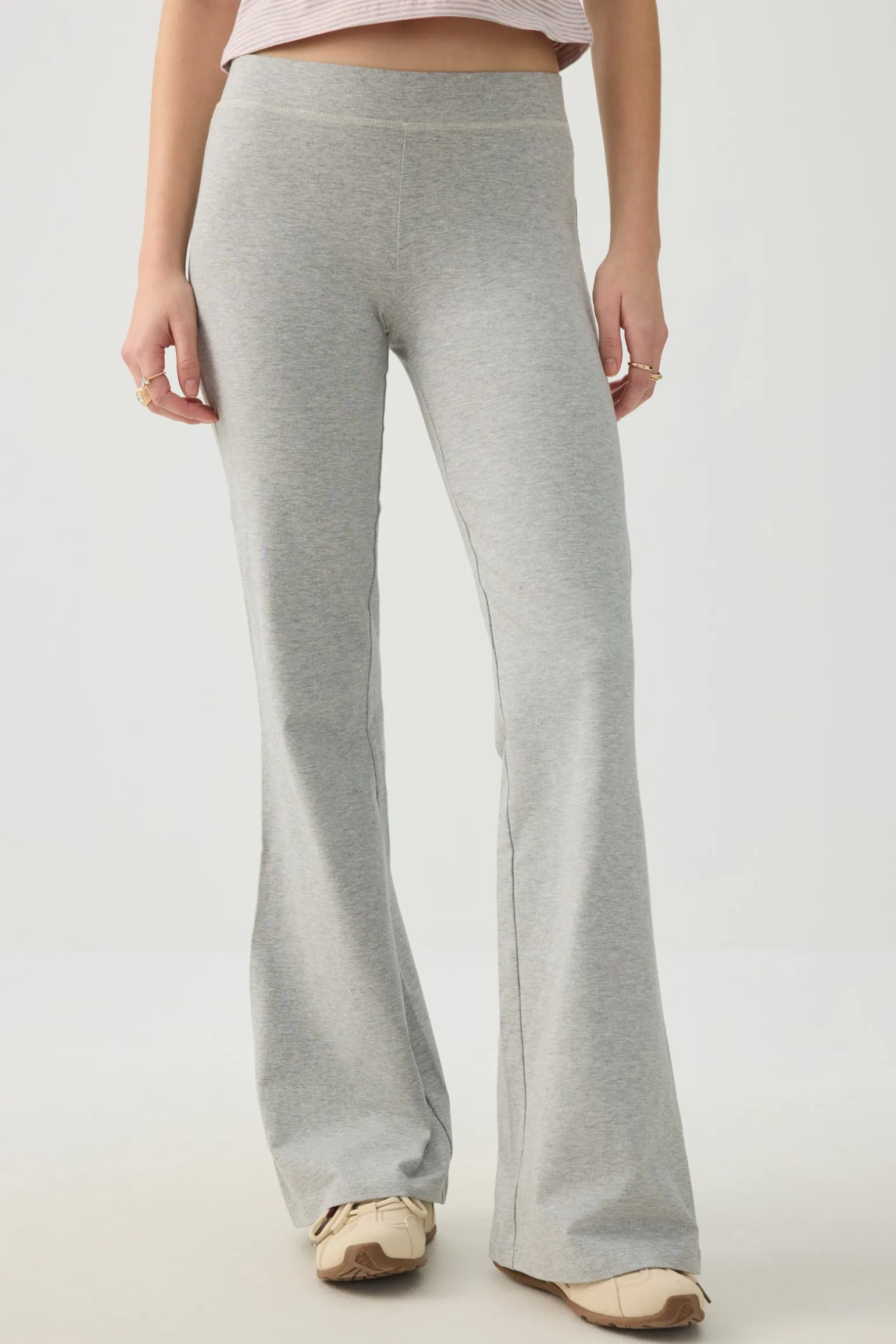 Mid Rise Flare Leggings