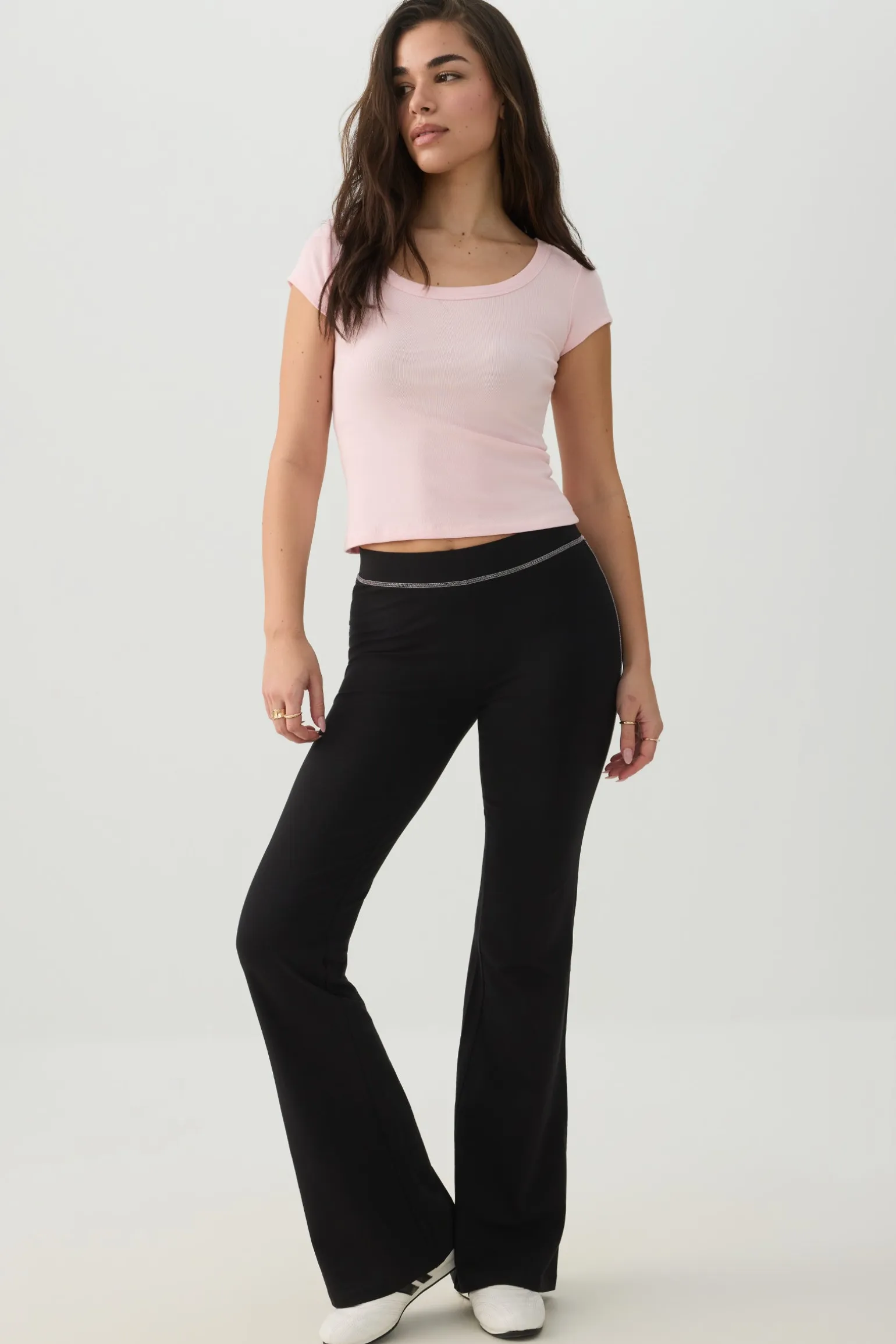 Mid Rise Flare Leggings