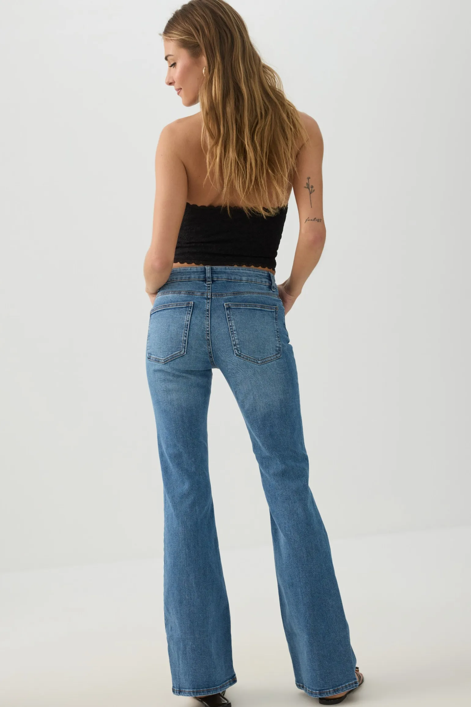 Mid Rise Flare Leg Jean