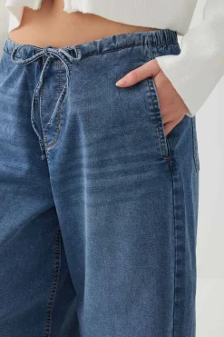 Mid Rise Wide Leg Knit Jean