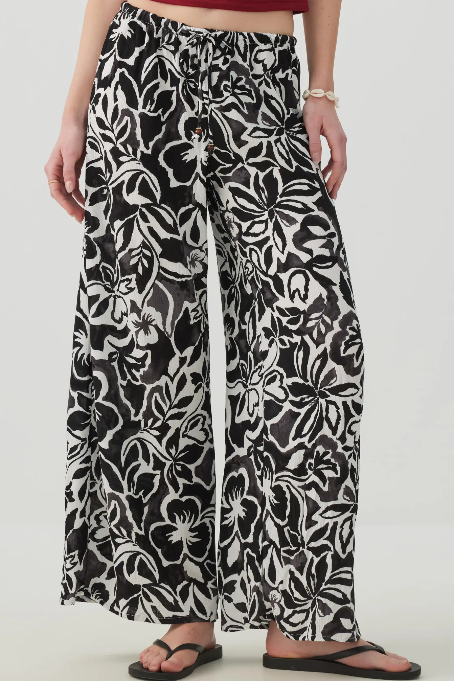 Mid Rise Wide Leg Pants