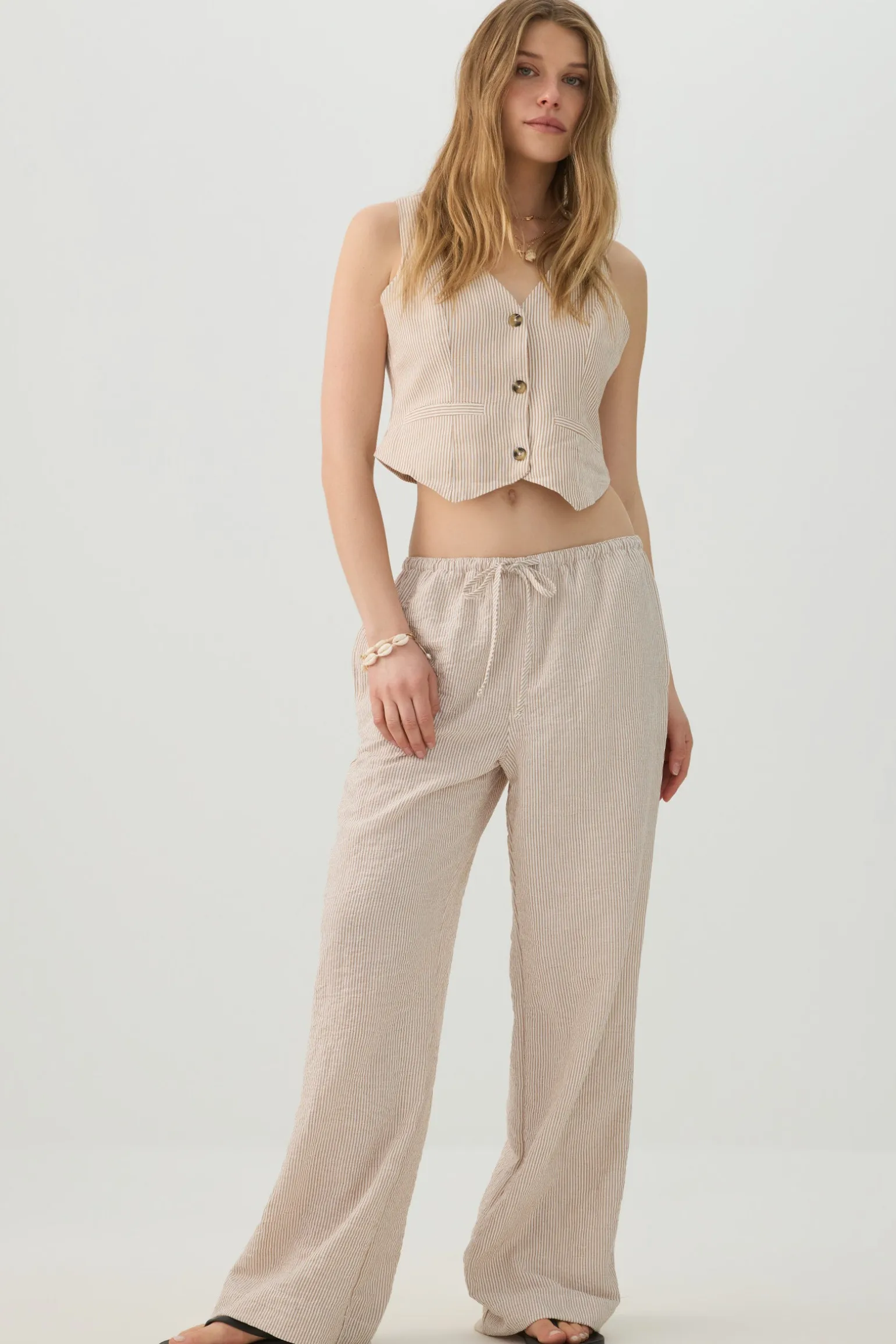 Mid Rise Wide Leg Pants