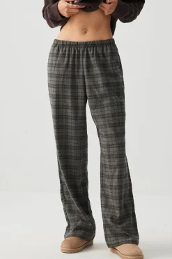 Mid Rise Wide Leg Pants