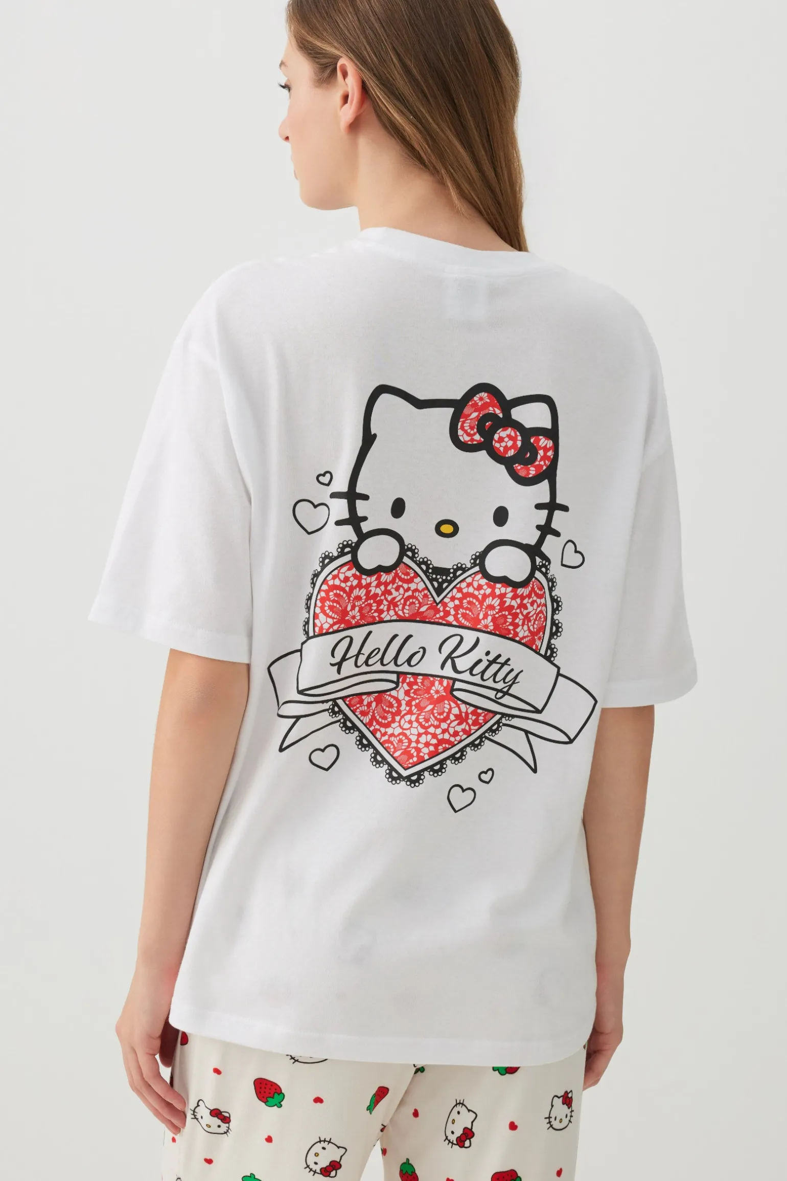 Oversized Hello Kitty T-Shirt