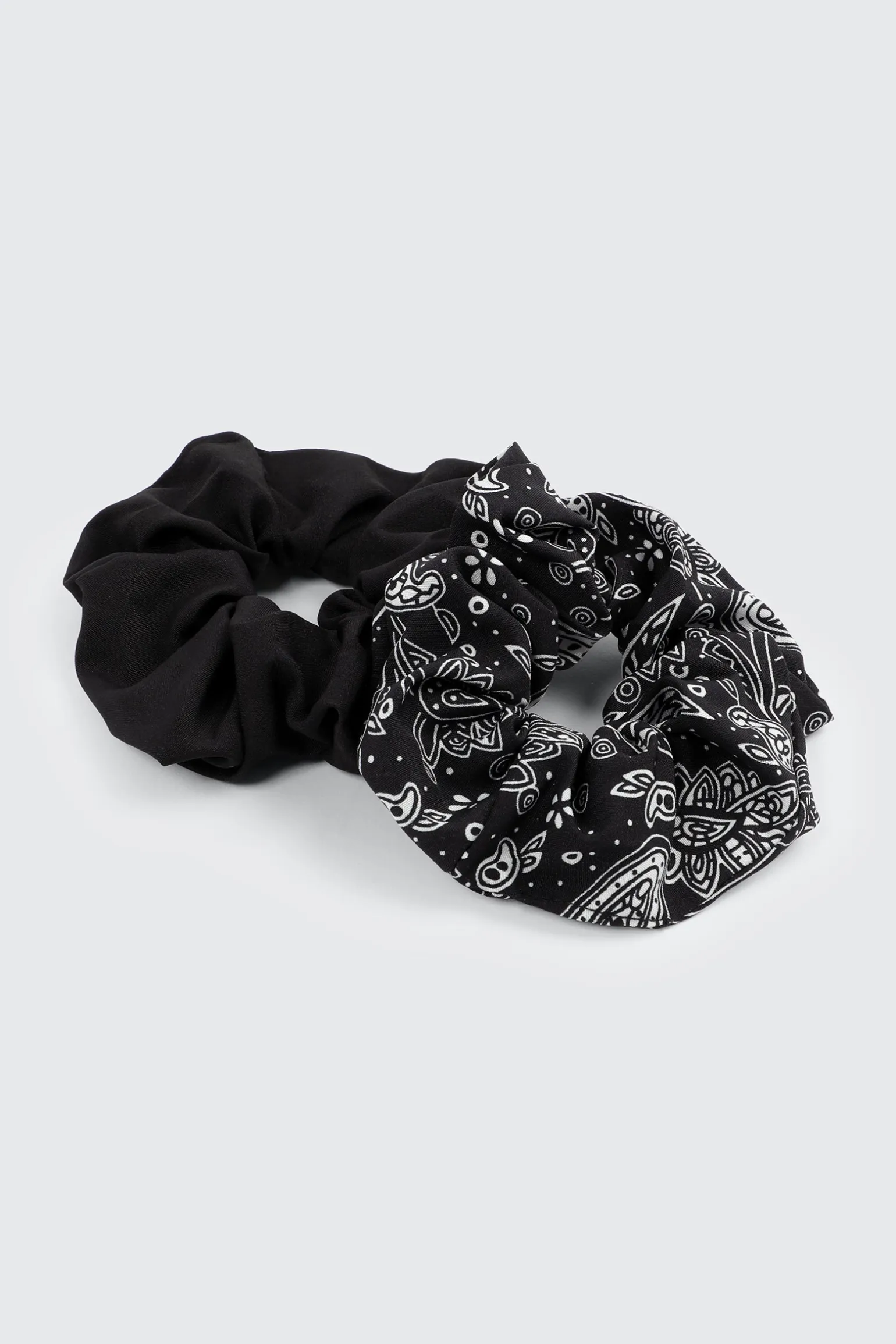 2-Pack Paisley Scrunchies
