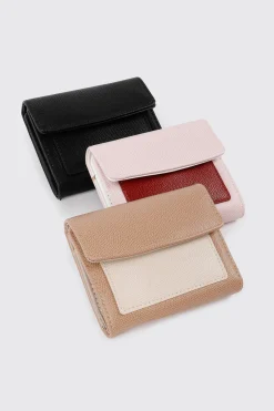 Pebbled Wallet