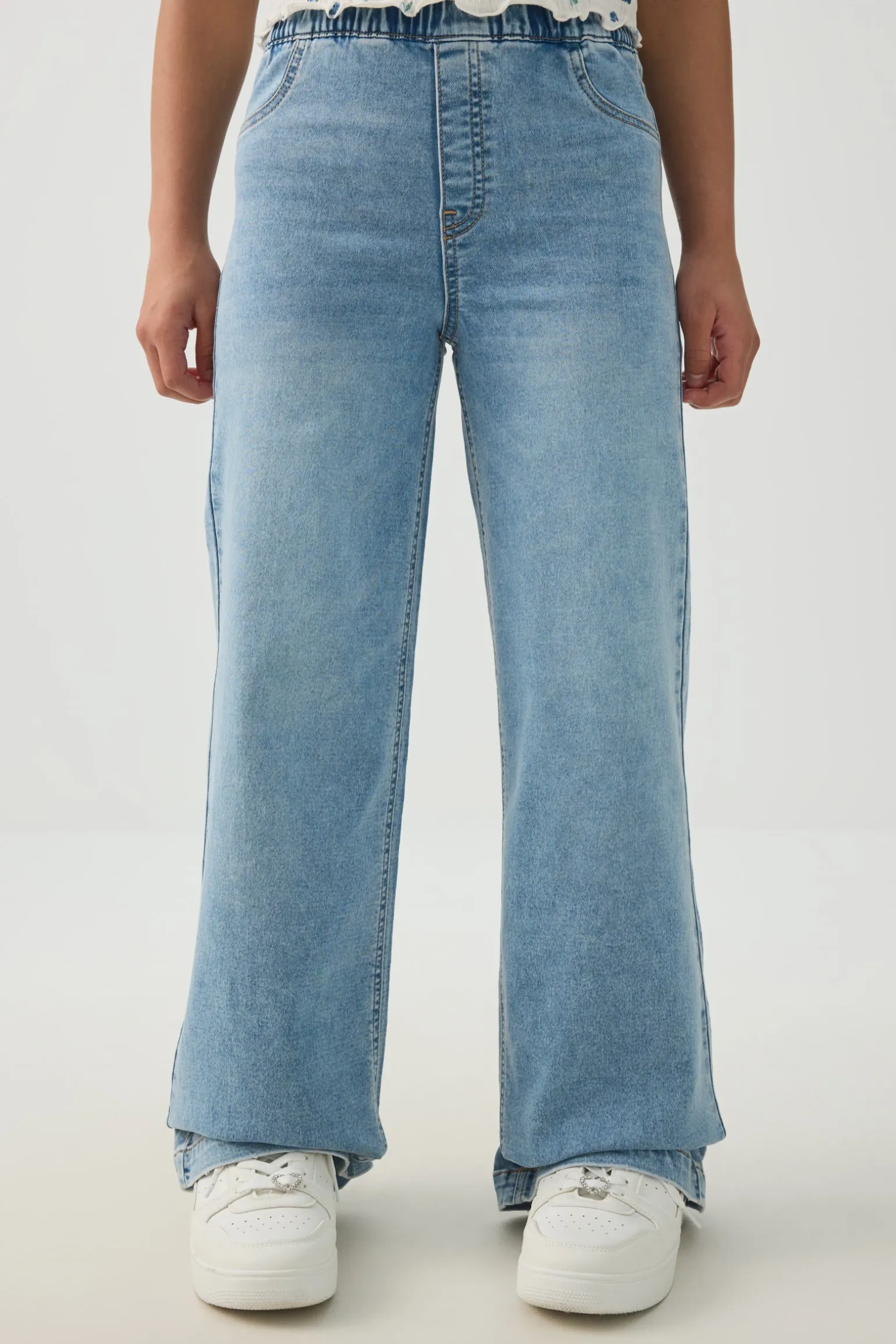 Pull On Wide Leg Jeans