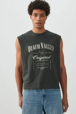 Relaxed Graphic Tank