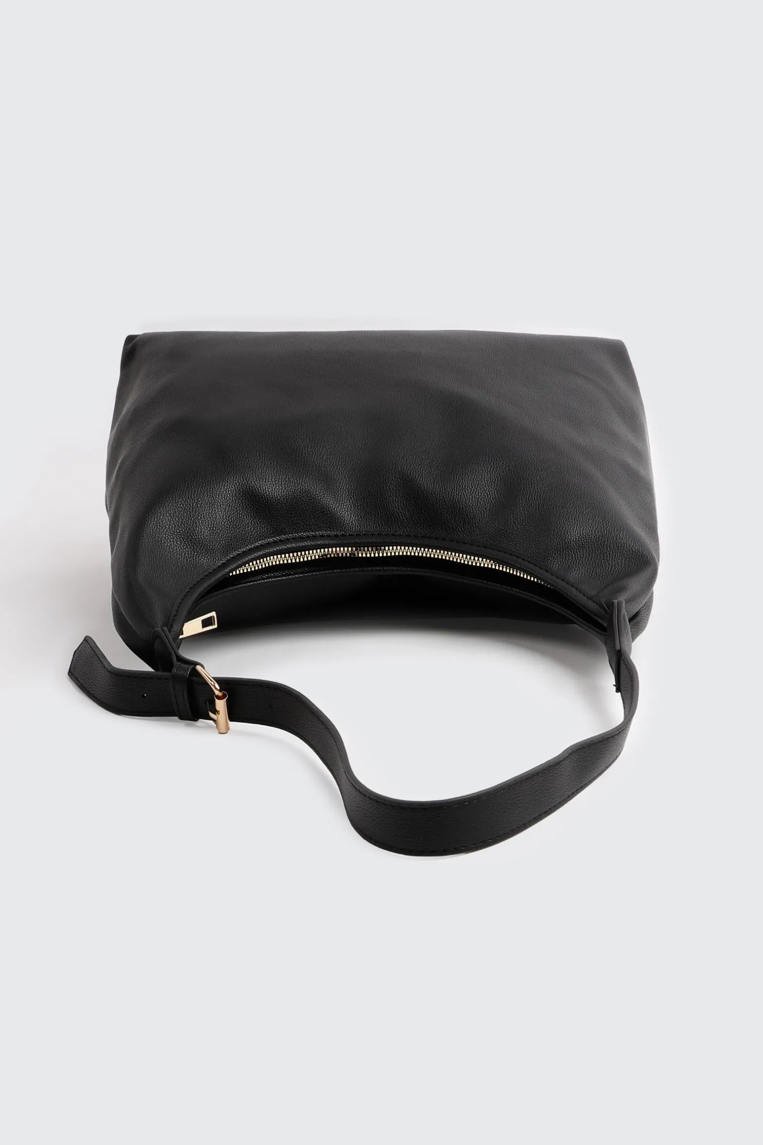 Relaxed Shoulder Bag