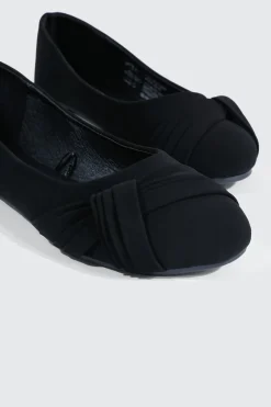 Round Toe Ballerina Flats