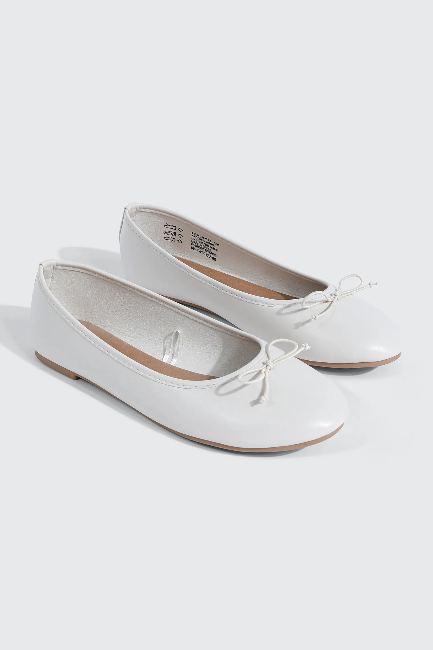 Round Toe Ballet Flats with Bow