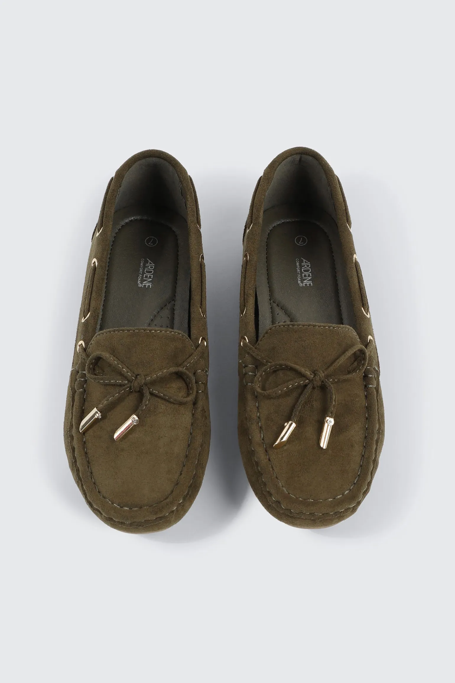 Round Toe Mocassins