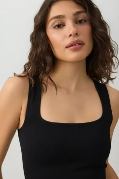 Seamless Crop Trapeze Tank Top
